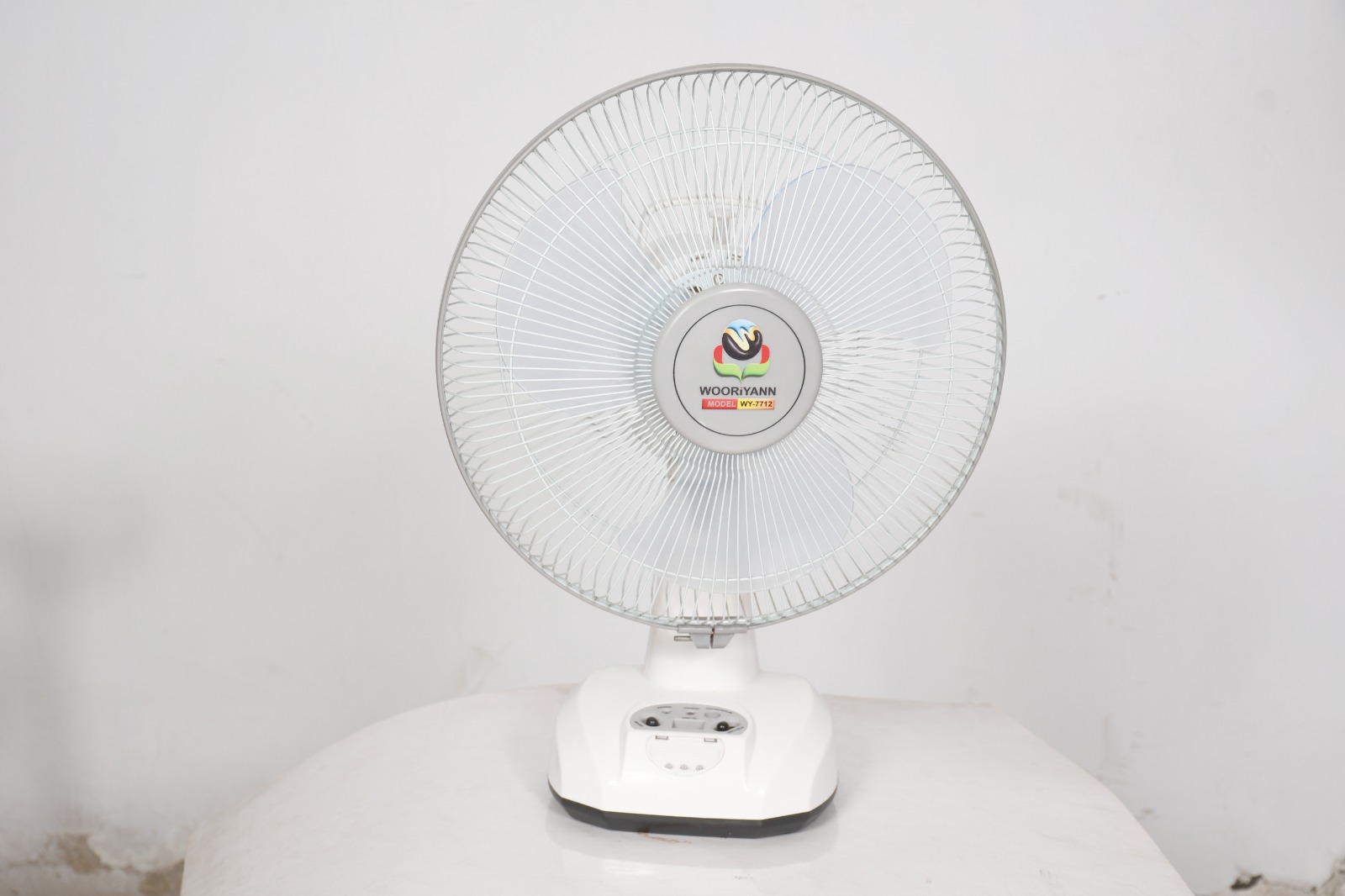 12 INCH SK WOORIYANN DESK FAN